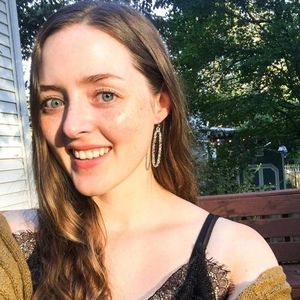 Meet your Posher, Corinne